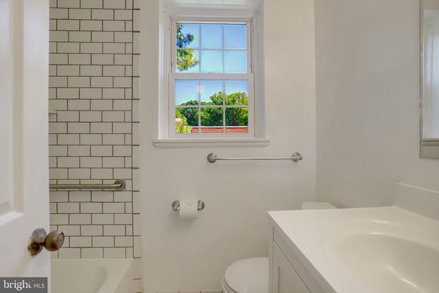 4837 27TH RD S, Arlington, VA 22206