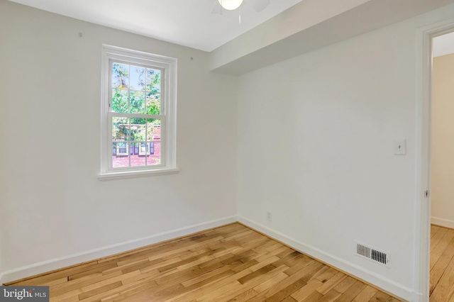 4837 27TH RD S, Arlington, VA 22206