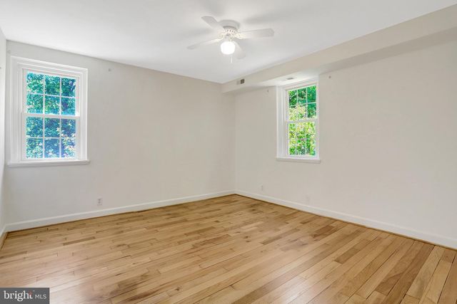 4837 27TH RD S, Arlington, VA 22206