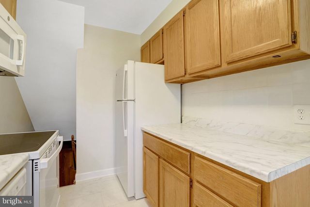 4837 27TH RD S, Arlington, VA 22206
