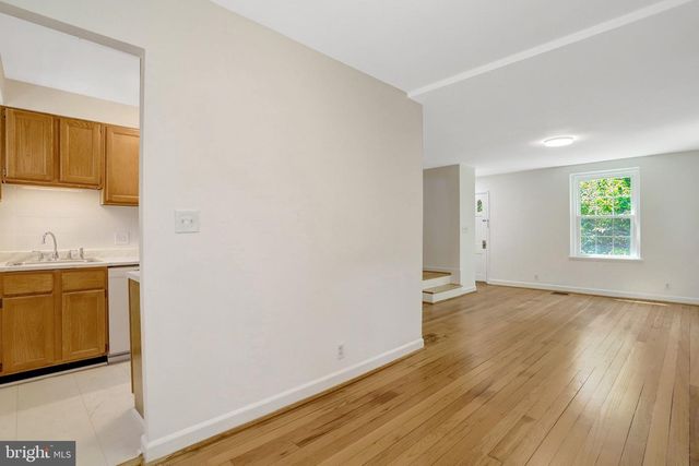 4837 27TH RD S, Arlington, VA 22206