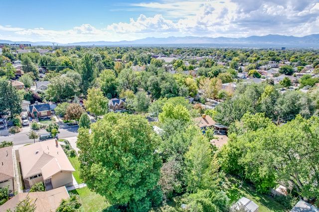 1219 E KENSINGTON AVE, Salt Lake City, UT 84105