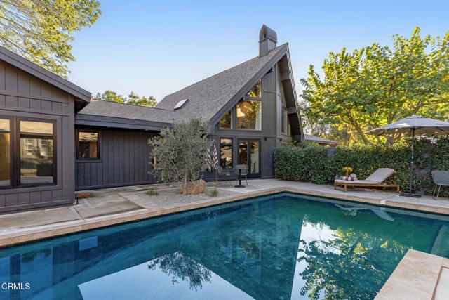 1015 W El Roblar Drive, Ojai, CA 93023