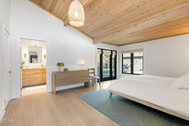 1015 W El Roblar Drive, Ojai, CA 93023