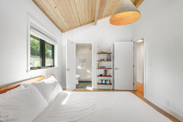 1015 W El Roblar Drive, Ojai, CA 93023