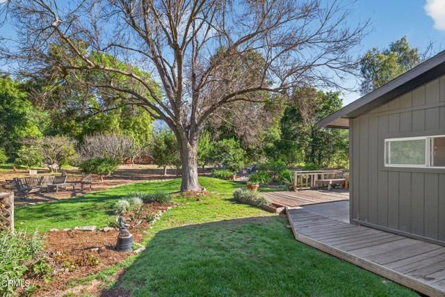 1015 W El Roblar Drive, Ojai, CA 93023