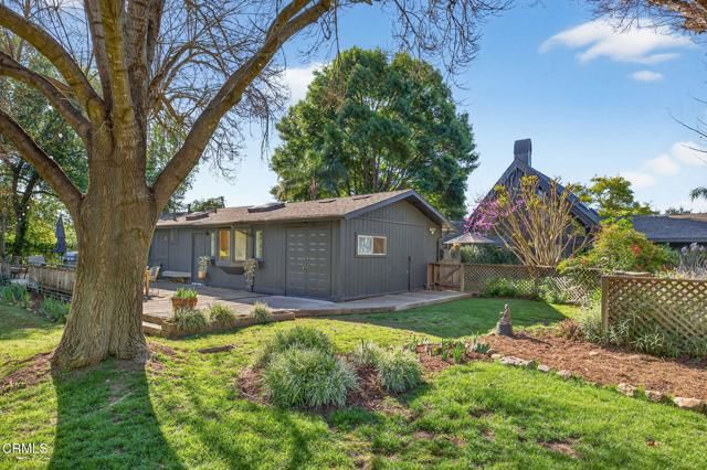 1015 W El Roblar Drive, Ojai, CA 93023