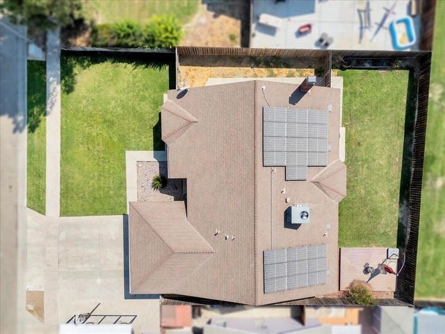 1395 Pine Drive, Lemoore, CA 93245