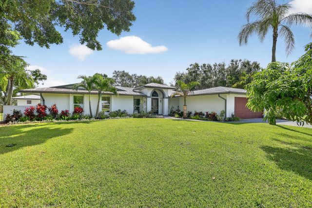 450 S Naranja Avenue, Port St Lucie, FL 34983
