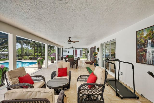 450 S Naranja Avenue, Port St Lucie, FL 34983