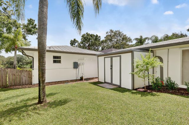 450 S Naranja Avenue, Port St Lucie, FL 34983