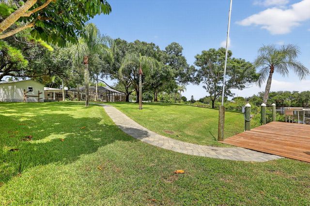 450 S Naranja Avenue, Port St Lucie, FL 34983