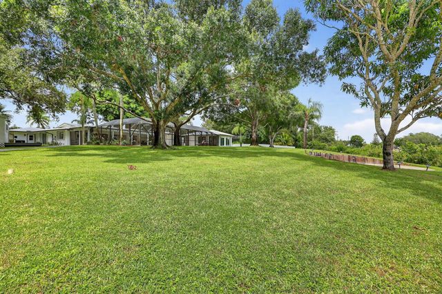 450 S Naranja Avenue, Port St Lucie, FL 34983