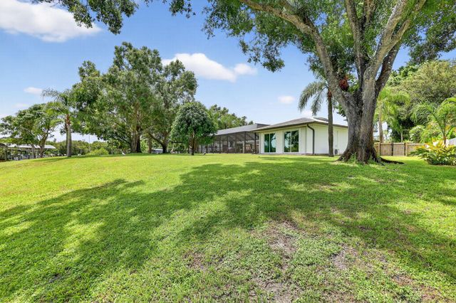 450 S Naranja Avenue, Port St Lucie, FL 34983
