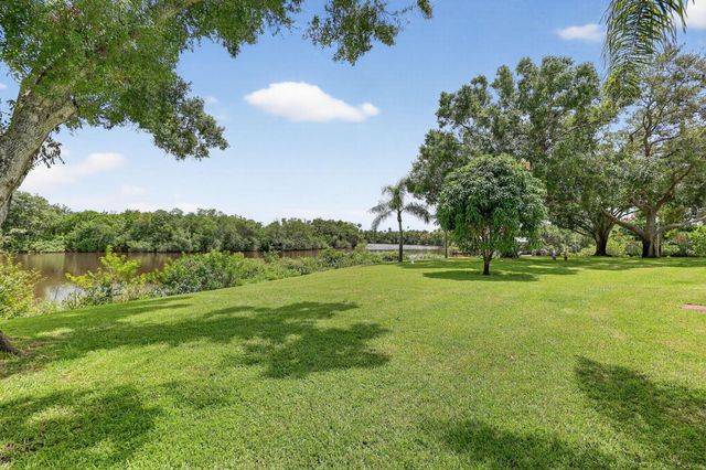 450 S Naranja Avenue, Port St Lucie, FL 34983