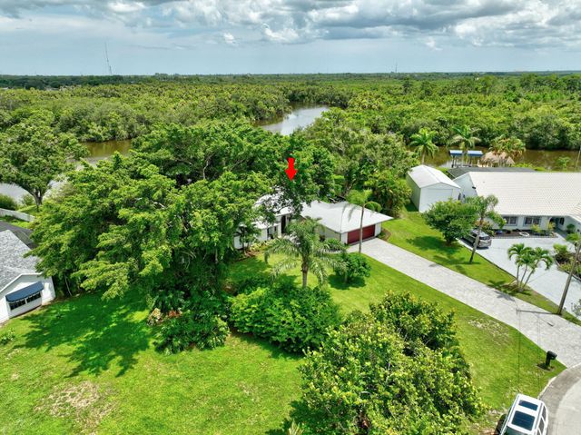 450 S Naranja Avenue, Port St Lucie, FL 34983