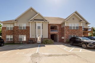 5315 PEBBLE BEACH DR 203, Columbia, MO 65201