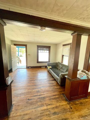 2621 Eddy Street, Saginaw, MI 48604