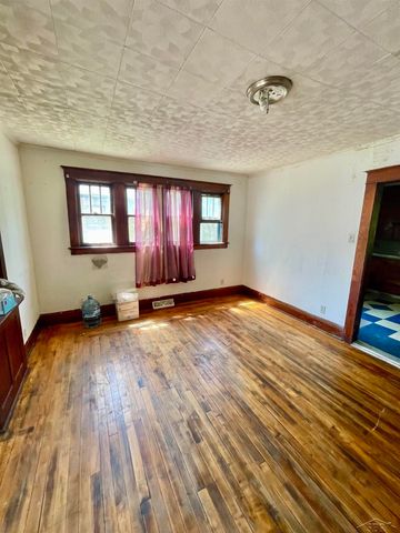 2621 Eddy Street, Saginaw, MI 48604