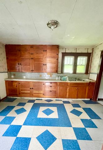 2621 Eddy Street, Saginaw, MI 48604