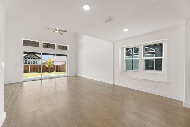 8504 Cross Timber Street, Rowlett, TX 75089