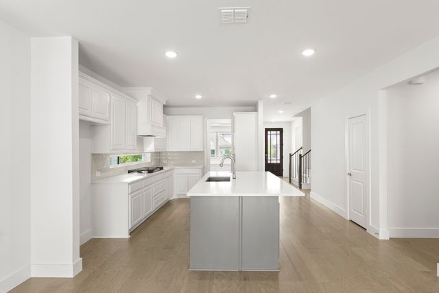 8504 Cross Timber Street, Rowlett, TX 75089