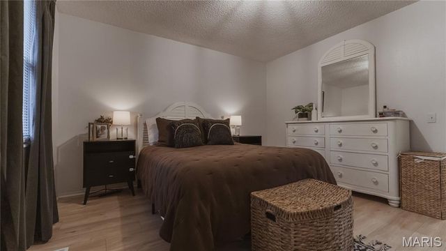 10 Four Winds Drive, St Peters, MO 63376