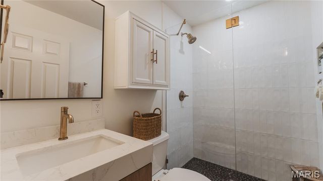 10 Four Winds Drive, St Peters, MO 63376