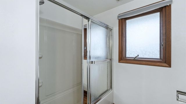 7210 Rollindale Drive, Fort Wayne, IN 46835