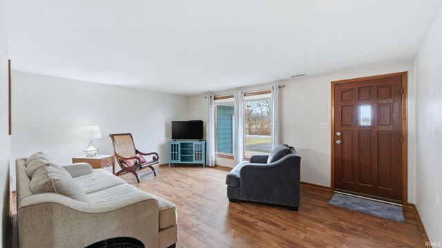 7210 Rollindale Drive, Fort Wayne, IN 46835