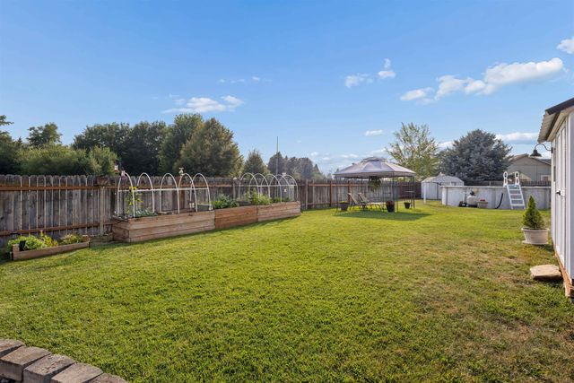 20216 E Grace Ln, Otis Orchards, WA 99027
