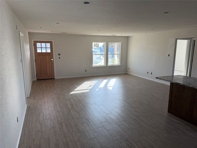 192 Altom Road, Springtown, TX 76082