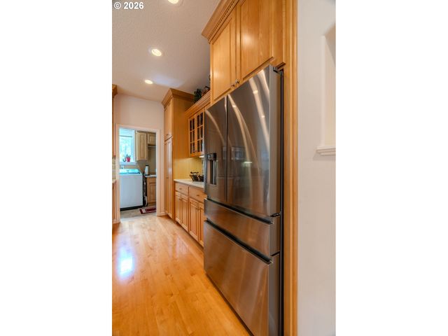 8354 Sw 187TH Ave, Beaverton, OR 97007
