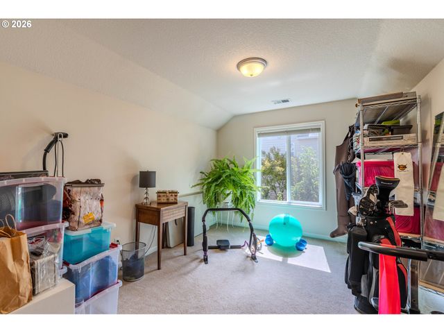 8354 Sw 187TH Ave, Beaverton, OR 97007