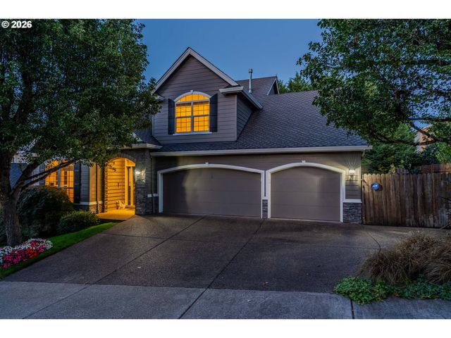 8354 Sw 187TH Ave, Beaverton, OR 97007