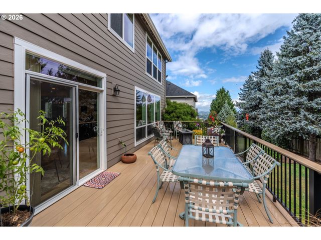 8354 Sw 187TH Ave, Beaverton, OR 97007