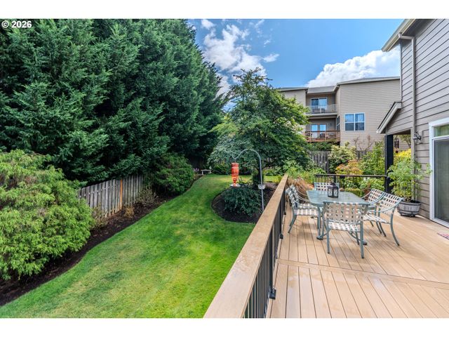 8354 Sw 187TH Ave, Beaverton, OR 97007