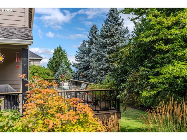 8354 Sw 187TH Ave, Beaverton, OR 97007