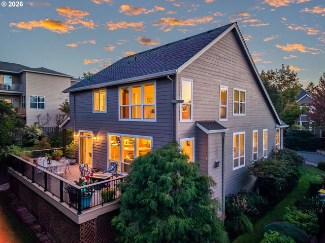 8354 Sw 187TH Ave, Beaverton, OR 97007