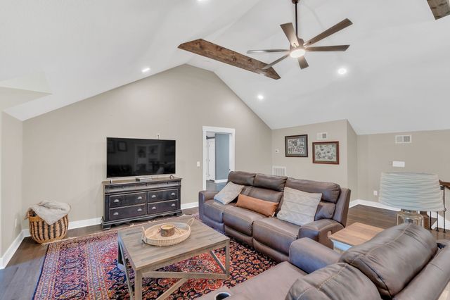 2600 Little Bartons Creek Rd, Cumberland Furnace, TN 37051