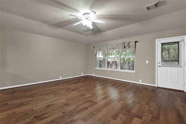 2706 Woodspring Forest Drive, Houston, TX 77345