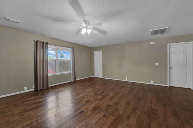 2706 Woodspring Forest Drive, Houston, TX 77345