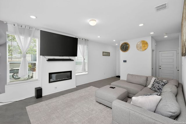 14839 Vance Jackson Rd Unit 701, San Antonio, TX 78249