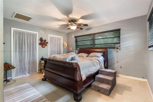 6105 SW 55th Court, Davie, FL 33314