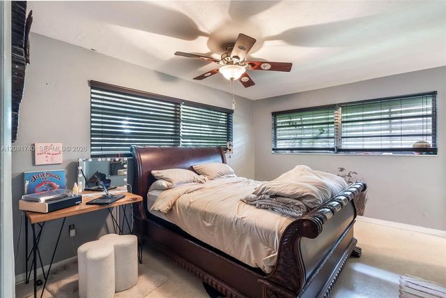 6105 SW 55th Court, Davie, FL 33314