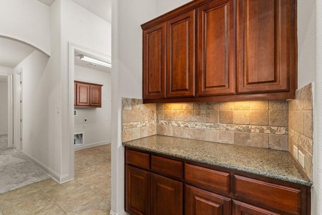 651 Shelf Rock RD, Driftwood, TX 78619