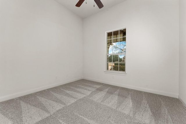 651 Shelf Rock RD, Driftwood, TX 78619