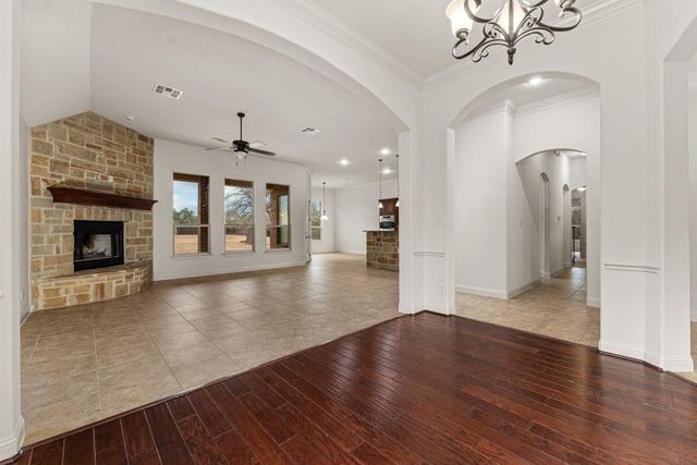 651 Shelf Rock RD, Driftwood, TX 78619