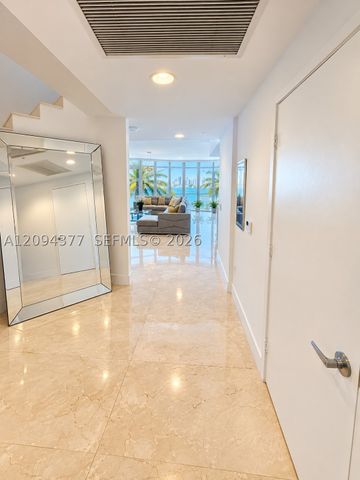 17301 Biscayne Blvd 211, North Miami Beach, FL 33160