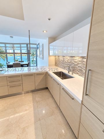 17301 Biscayne Blvd 211, North Miami Beach, FL 33160